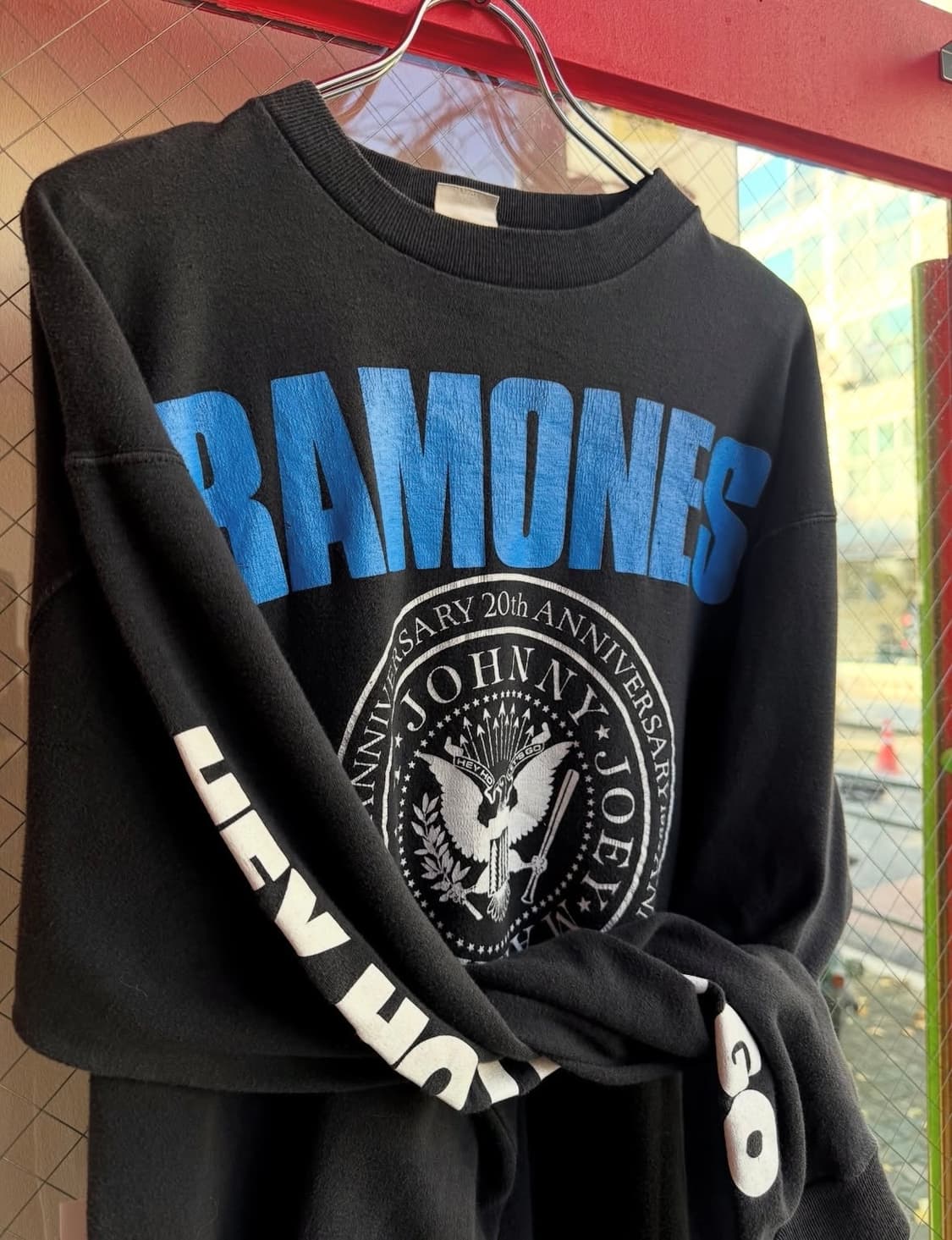 Ramones 90s 라몬즈 빈티지 롱슬리브 티셔츠 밴드티 상품이미지1