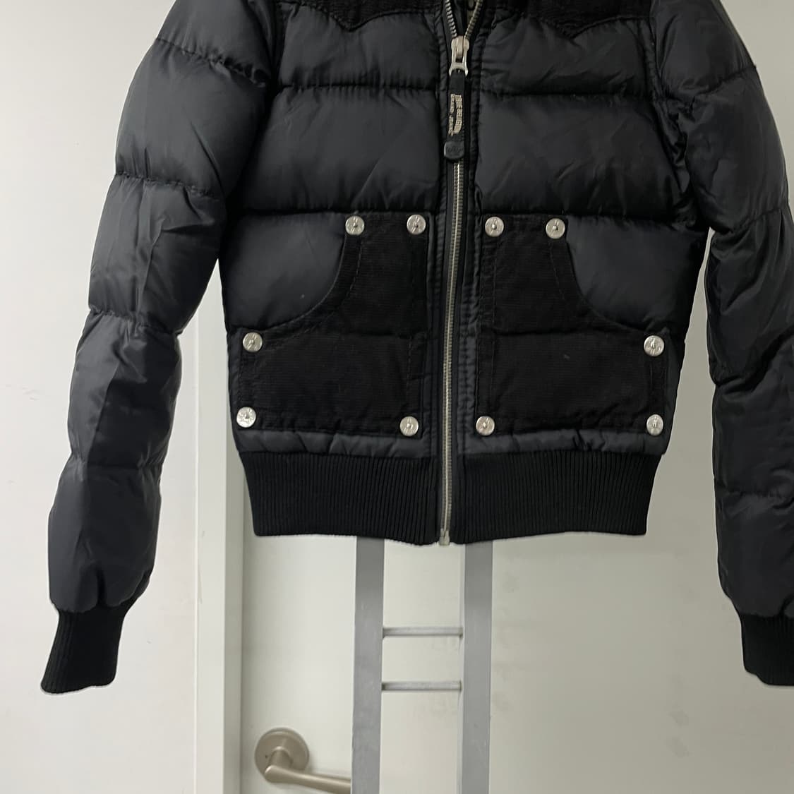 트루릴리젼 블랙 패딩 XS(W) 상품이미지3