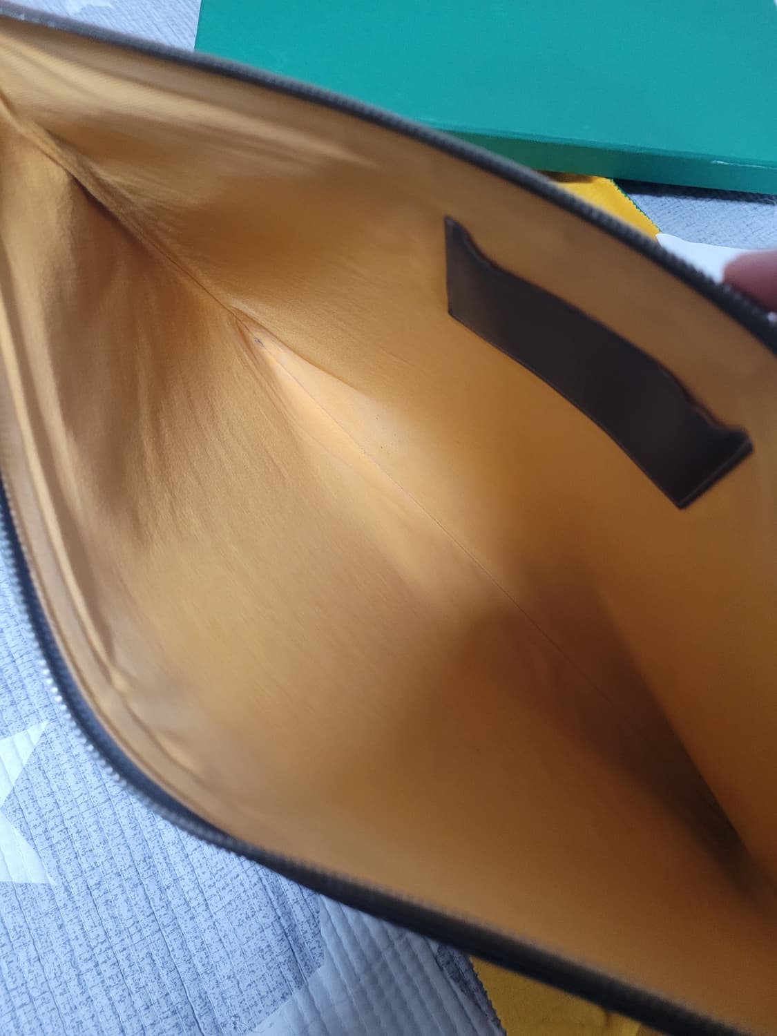 고야드 GM 세나 클러치 스폐셜컬러 그레이 상품이미지10