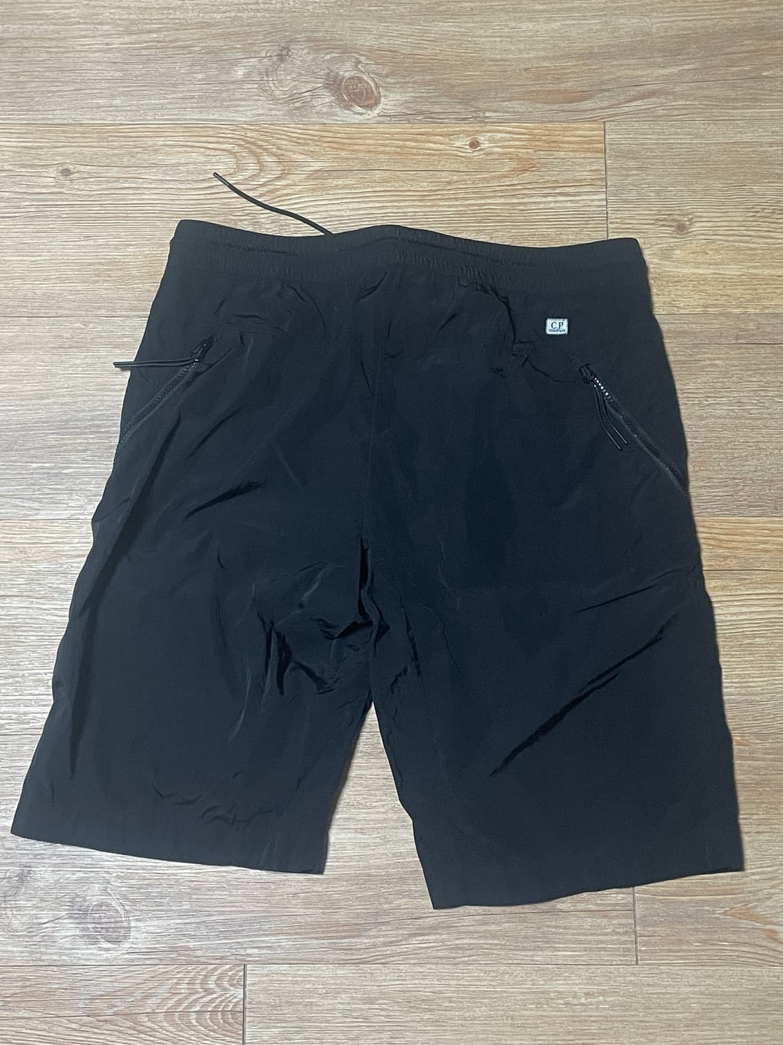 CP컴퍼니 크롬R 버뮤다 카고 반바지 상품이미지2