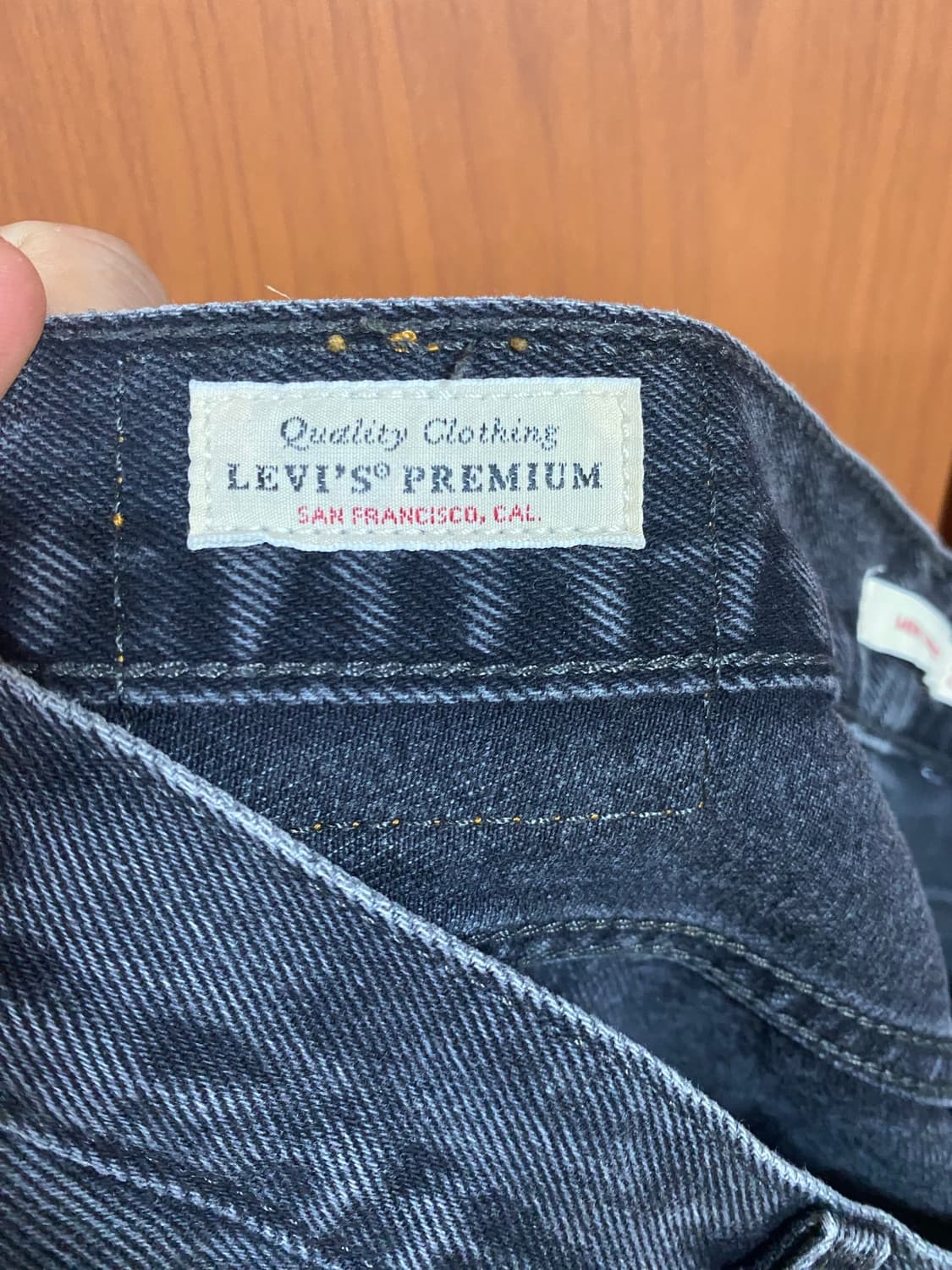 [LEVIS] 여성용 리바이스 MID STRAIGHT 흑청 데님 28 상품이미지5