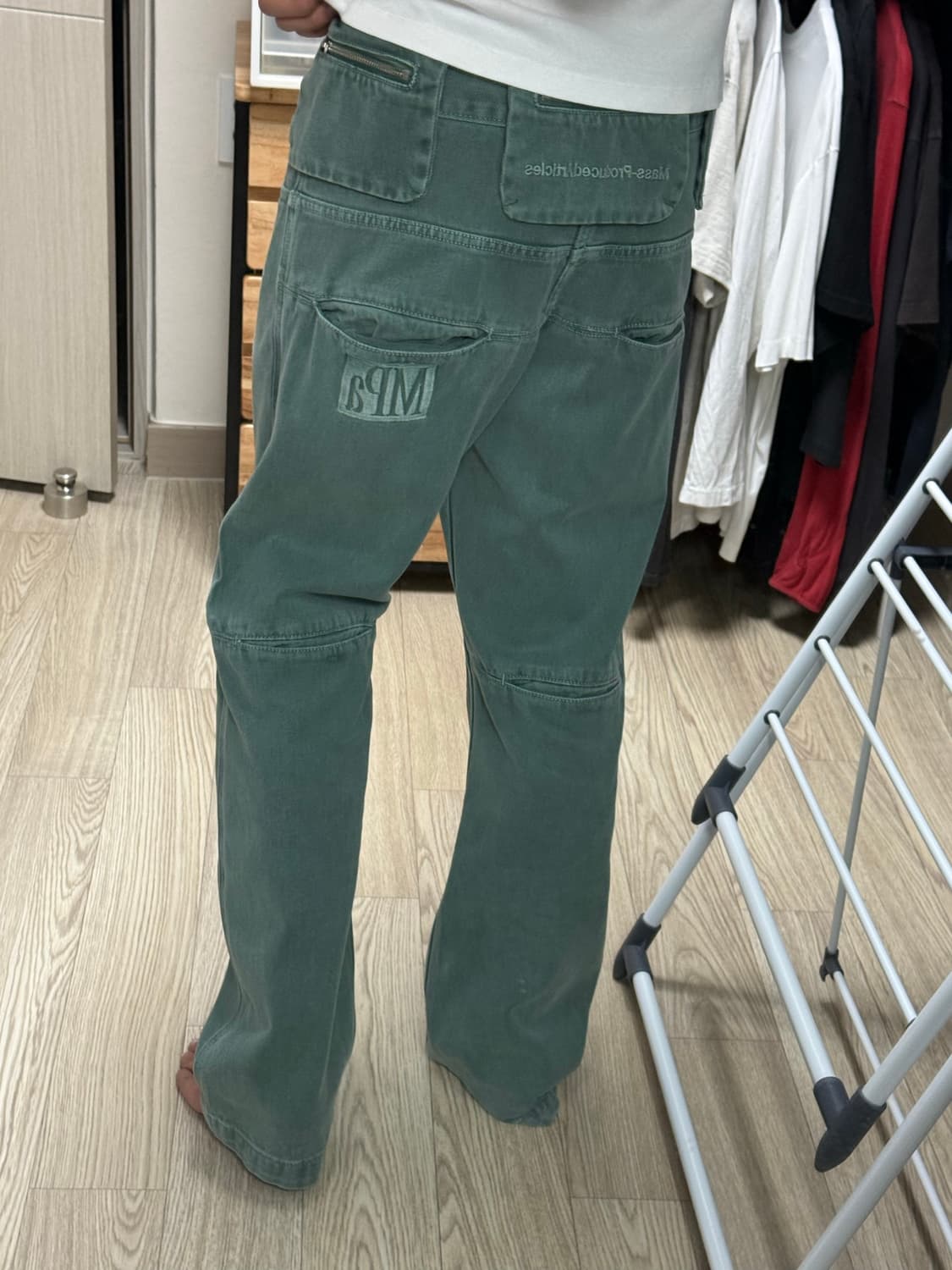플라스틱프로덕트 MPa Bag Pants 에메랄드 s사이즈 팝니다. 상품이미지3