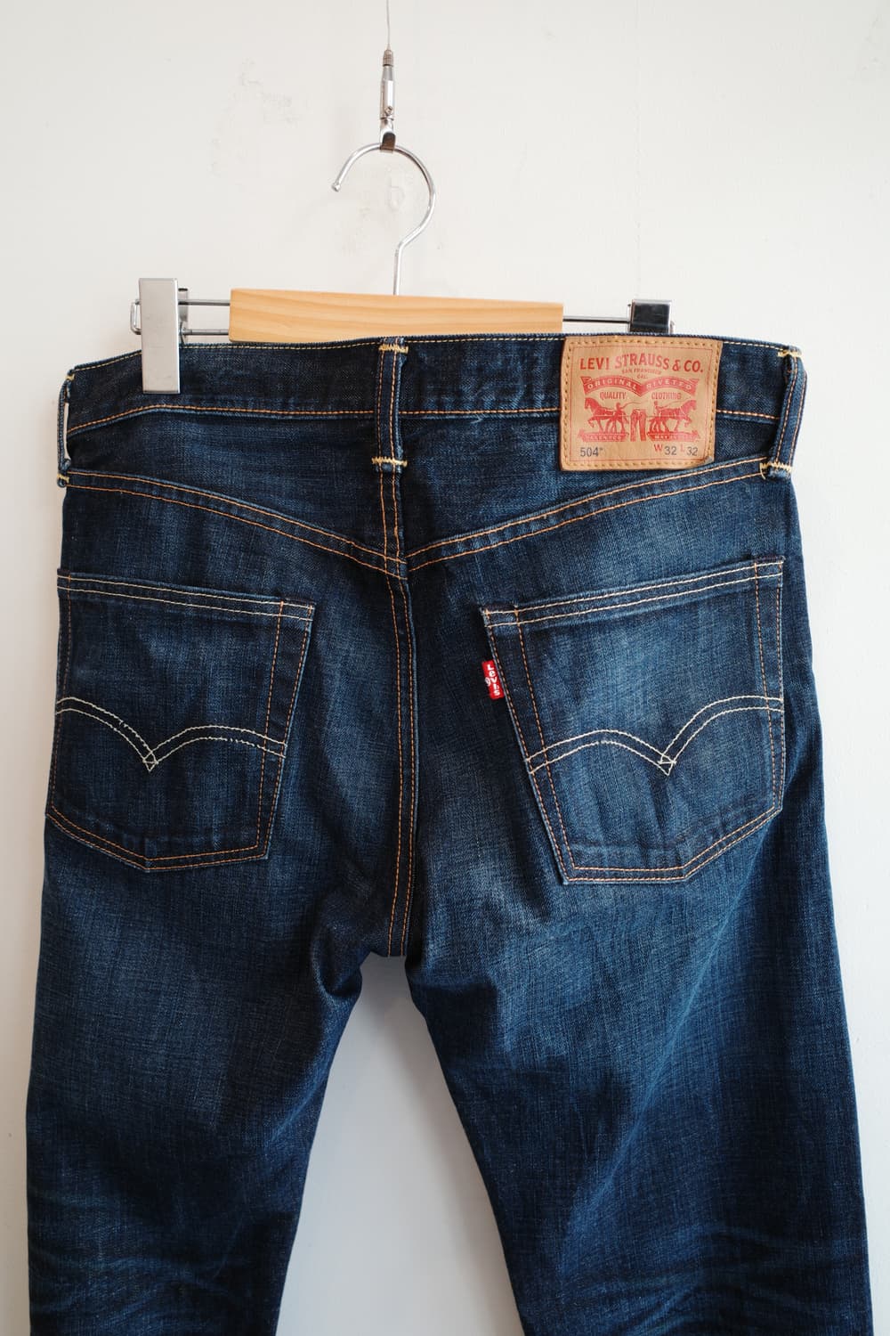 Levis 504 워싱 데님팬츠 (32인치)  상품이미지7