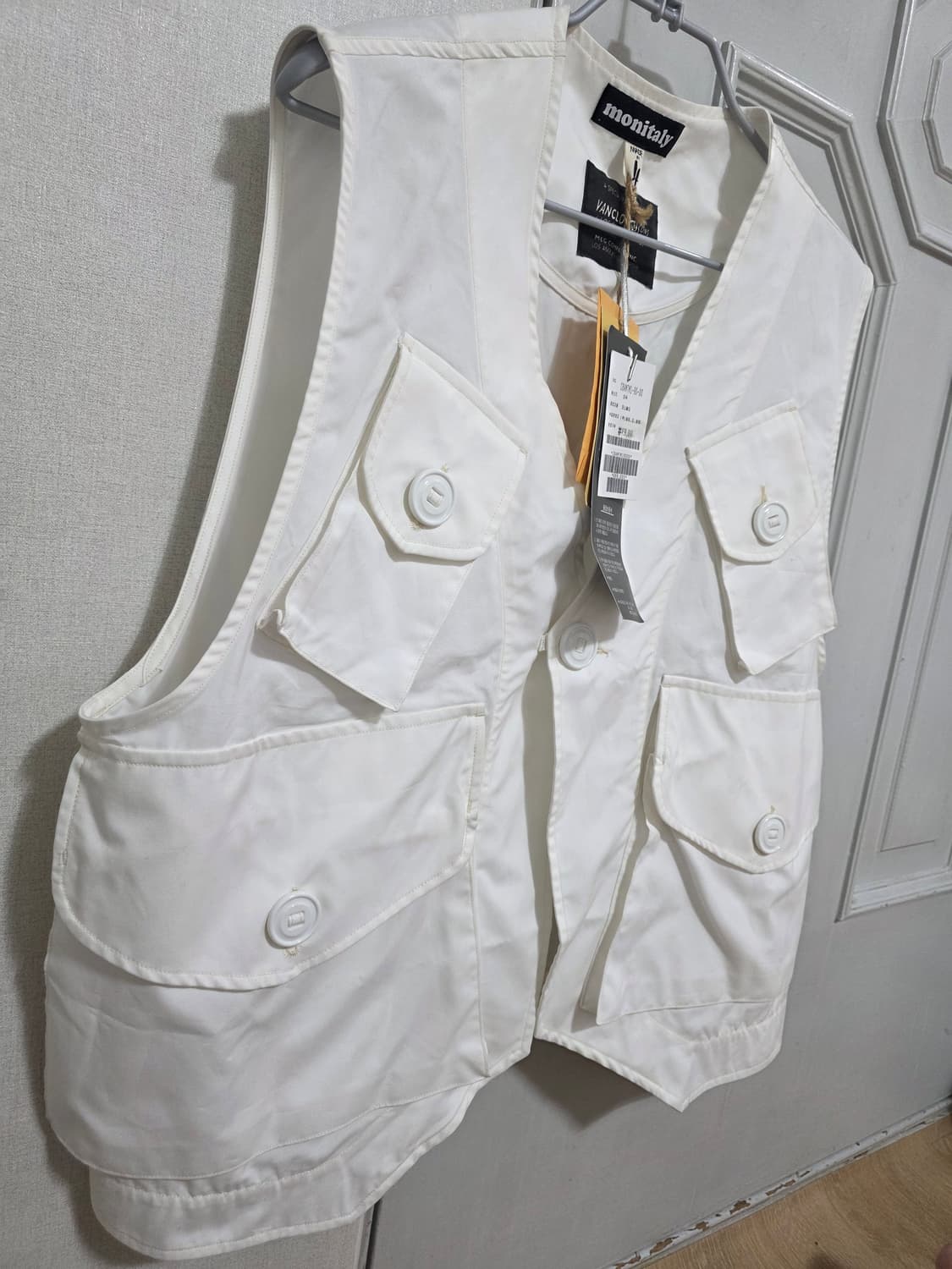 [새제품] 모니탈리 밀리터리 베스트 타입 C 화이트 상품이미지4