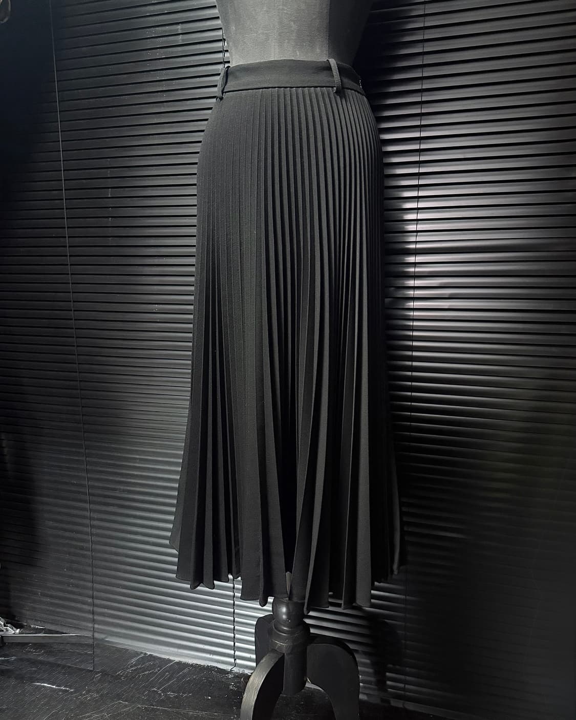 자라 플리츠 주름 롱 스커트 치마 24 xs 블랙 겨울 아코디언 하객룩 상품이미지2