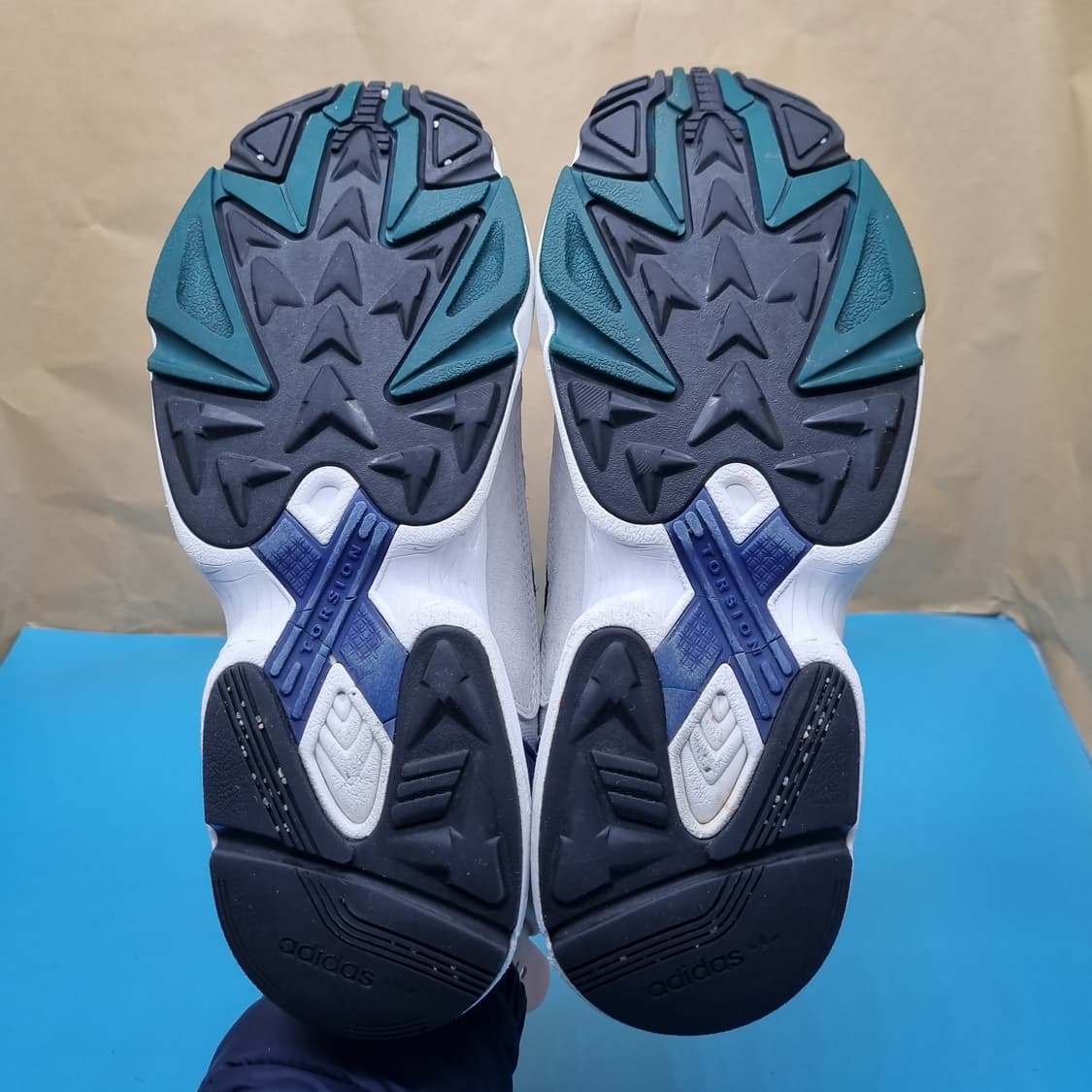 아디다스 영원 운동화 255 상품이미지3