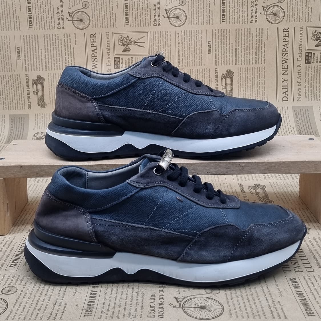 닥스 캐주얼 밴드끈 스니커즈 실사이즈 255 상품이미지1