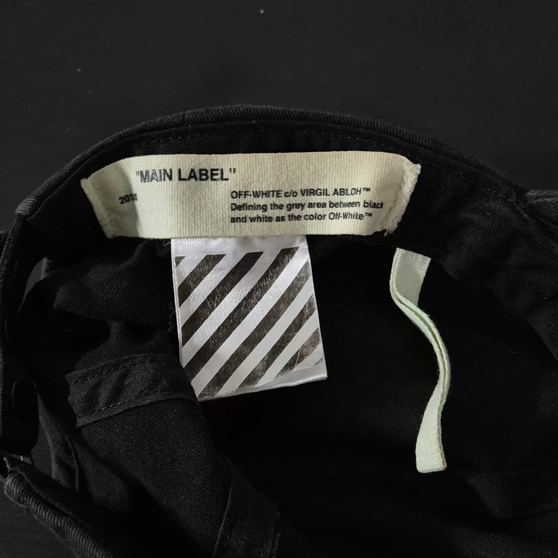 오프화이트 스콜피온 볼캡  상품이미지2