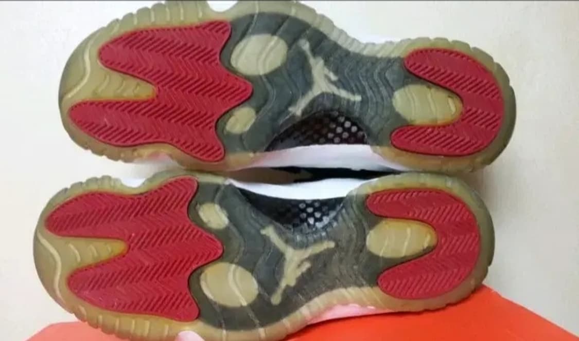 나이키 조던11 로우 고무신 290 상품이미지6