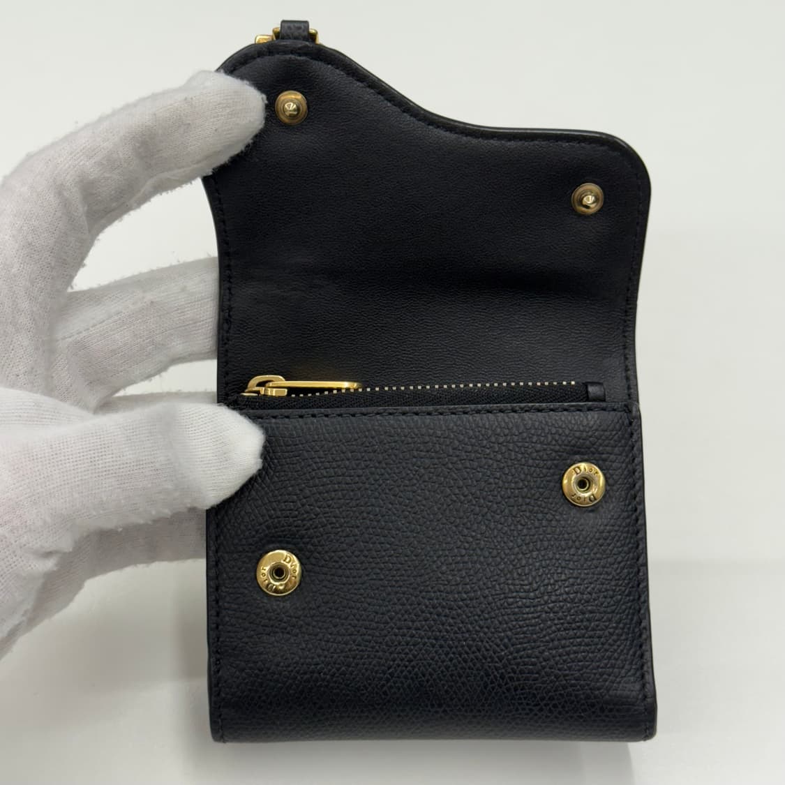 [OS] 디올 카프스킨 새들 로투스 반지갑 상품이미지7