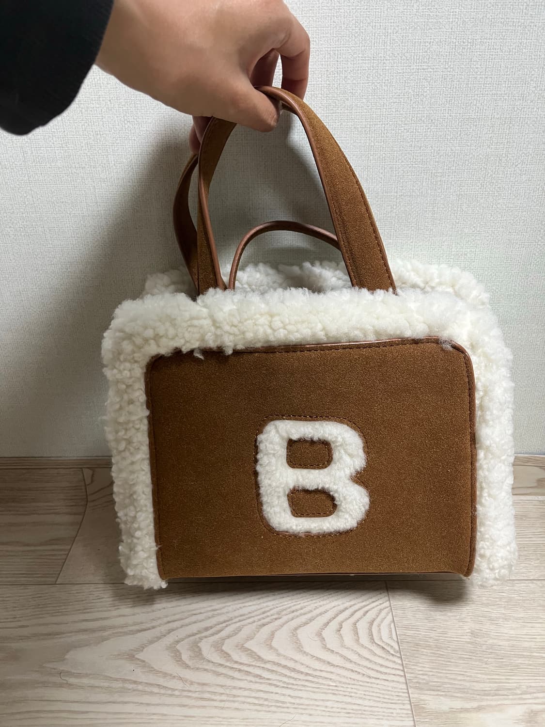 브레라 양털 디어백 브라운 상품이미지2