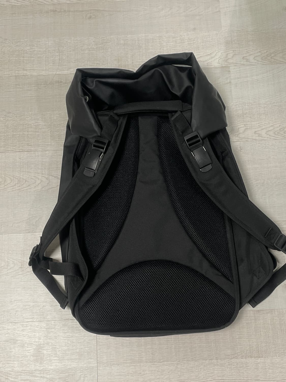 꼬떼씨엘 나일 백팩 블랙 상품이미지2