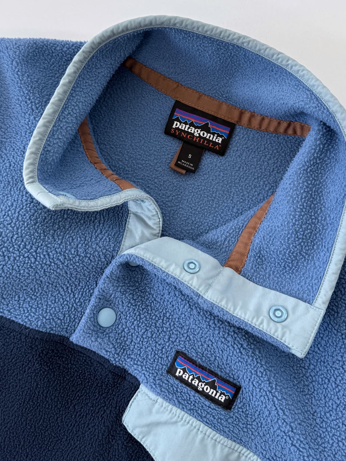 파타고니아 신칠라 라이트웨이트 풀오버 플리스 자켓 상품이미지4