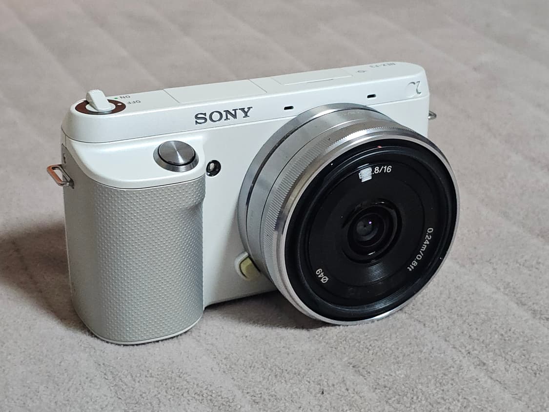 소니 NEX-F3 미러리스 카메라 상품이미지2