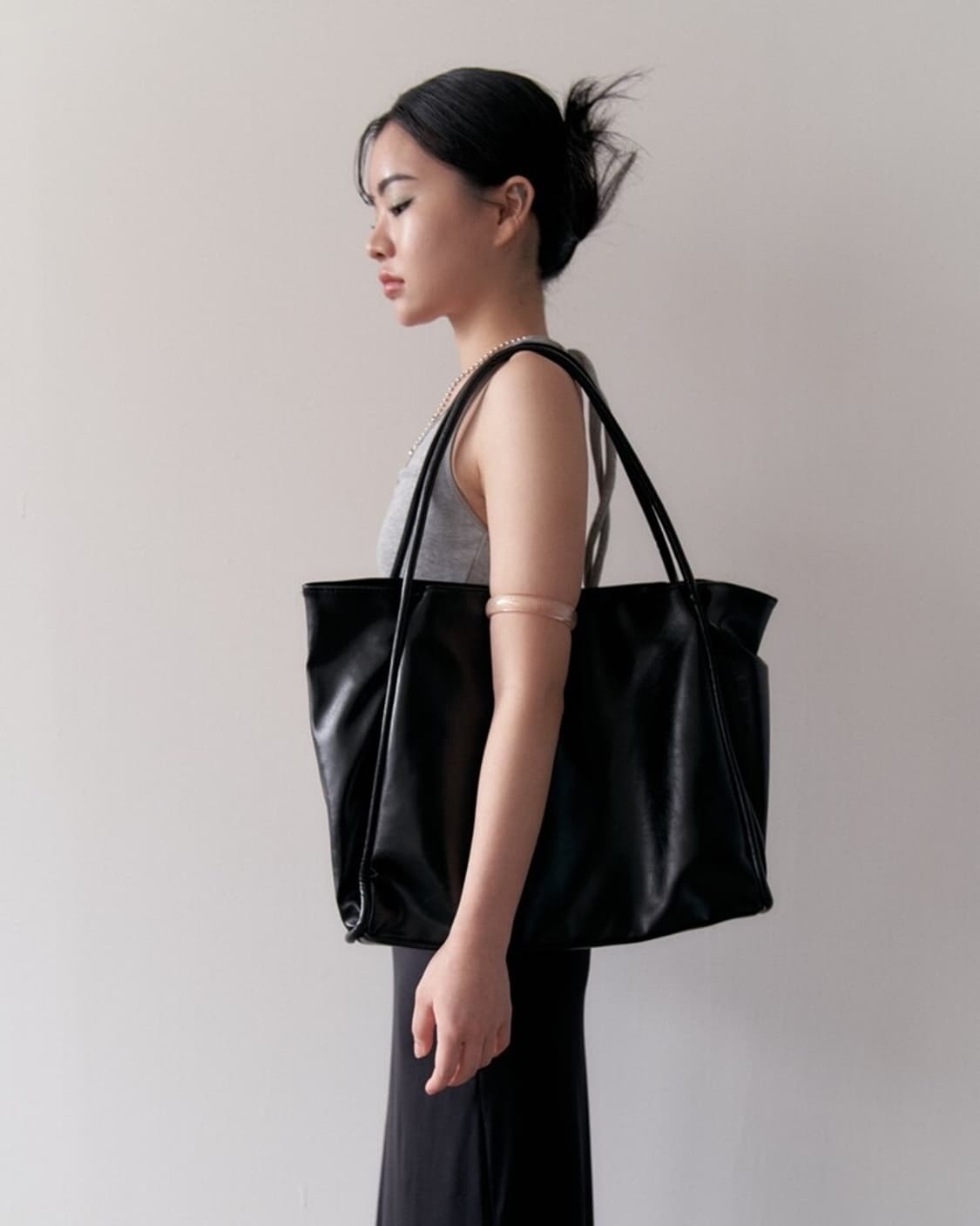 black shoulderbag 상품이미지1