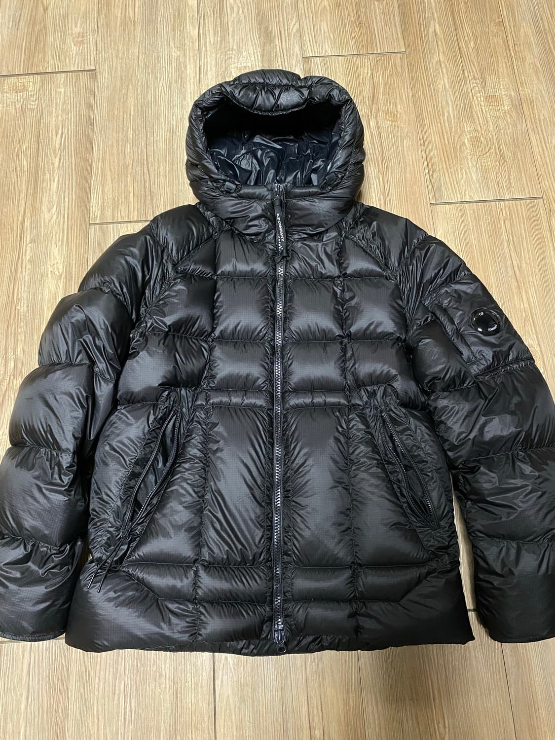 25FW cp컴퍼니 디디쉘 패딩 L 블랙 상품이미지1