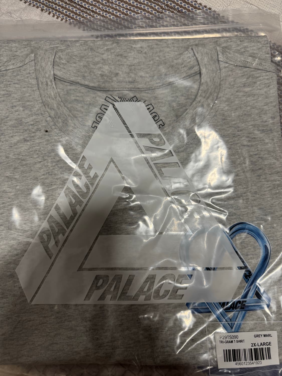 팔라스 x 힘 그램 티셔츠 2XL 새상품 판매합니다 상품이미지6