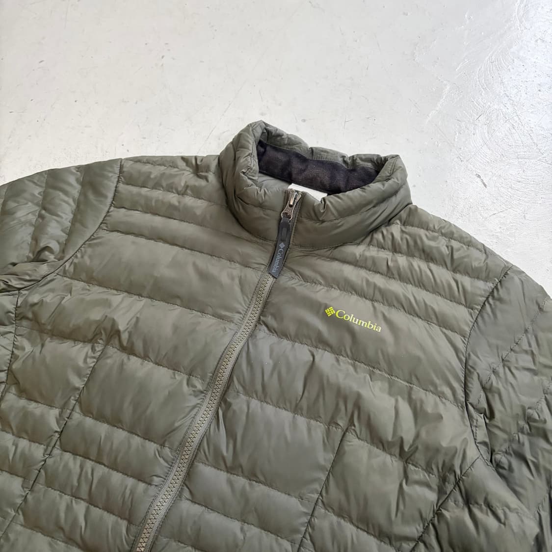 컬러비아 빈티지 경량패딩 XL 상품이미지4
