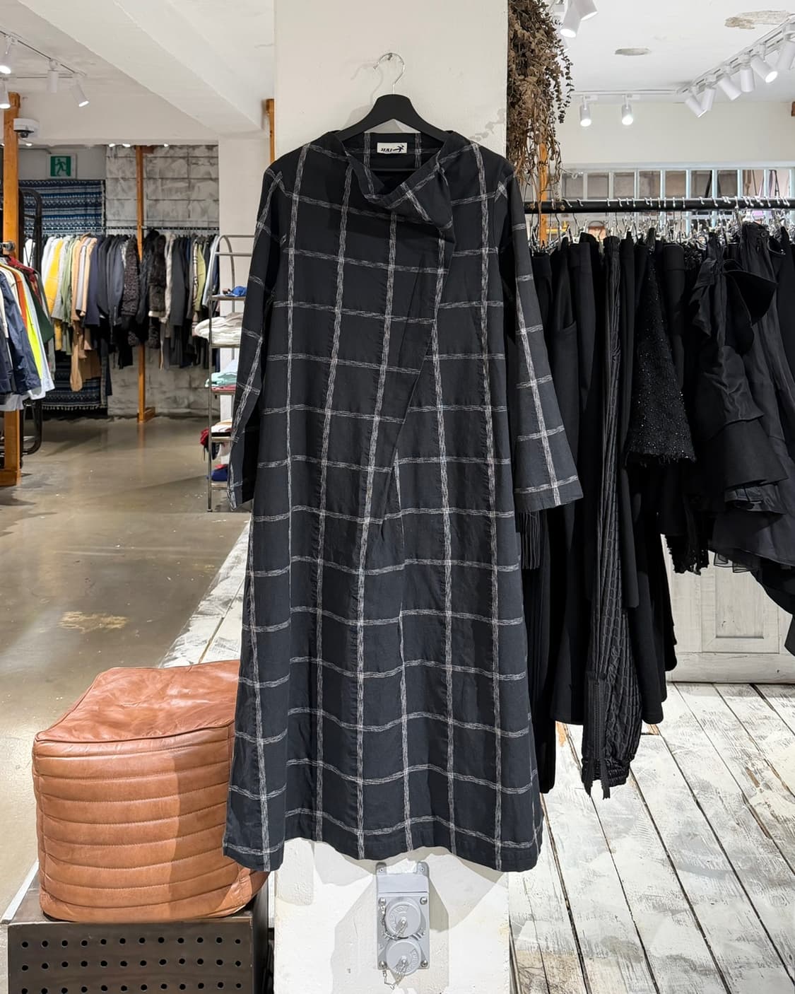 하이 스포르팅 기어 블랙 코튼 블랜드 체크 드레스 상품이미지1