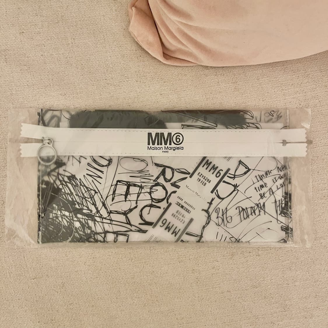 SPUR X MM6 메종 마르지엘라 한정 일본 무크지 클리어 파우치 상품이미지2