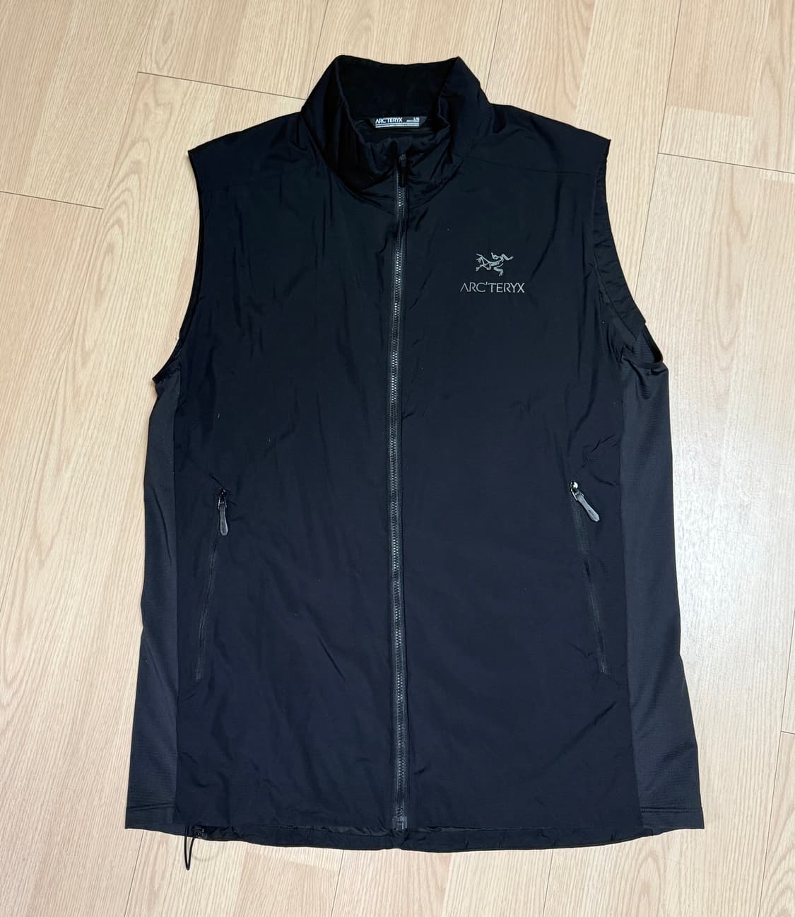 ARCTERYX 패팅조끼 상품이미지1