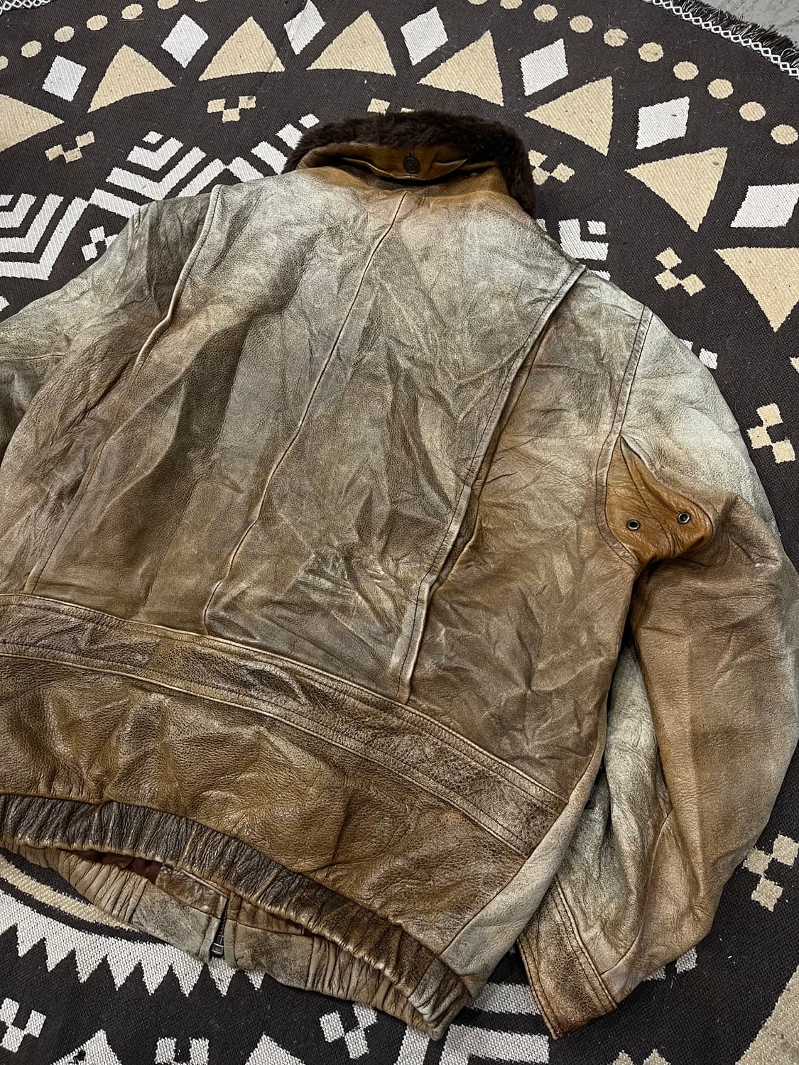 Made in JAPAN G1 소가죽 플라이트 봄버자켓 상품이미지5