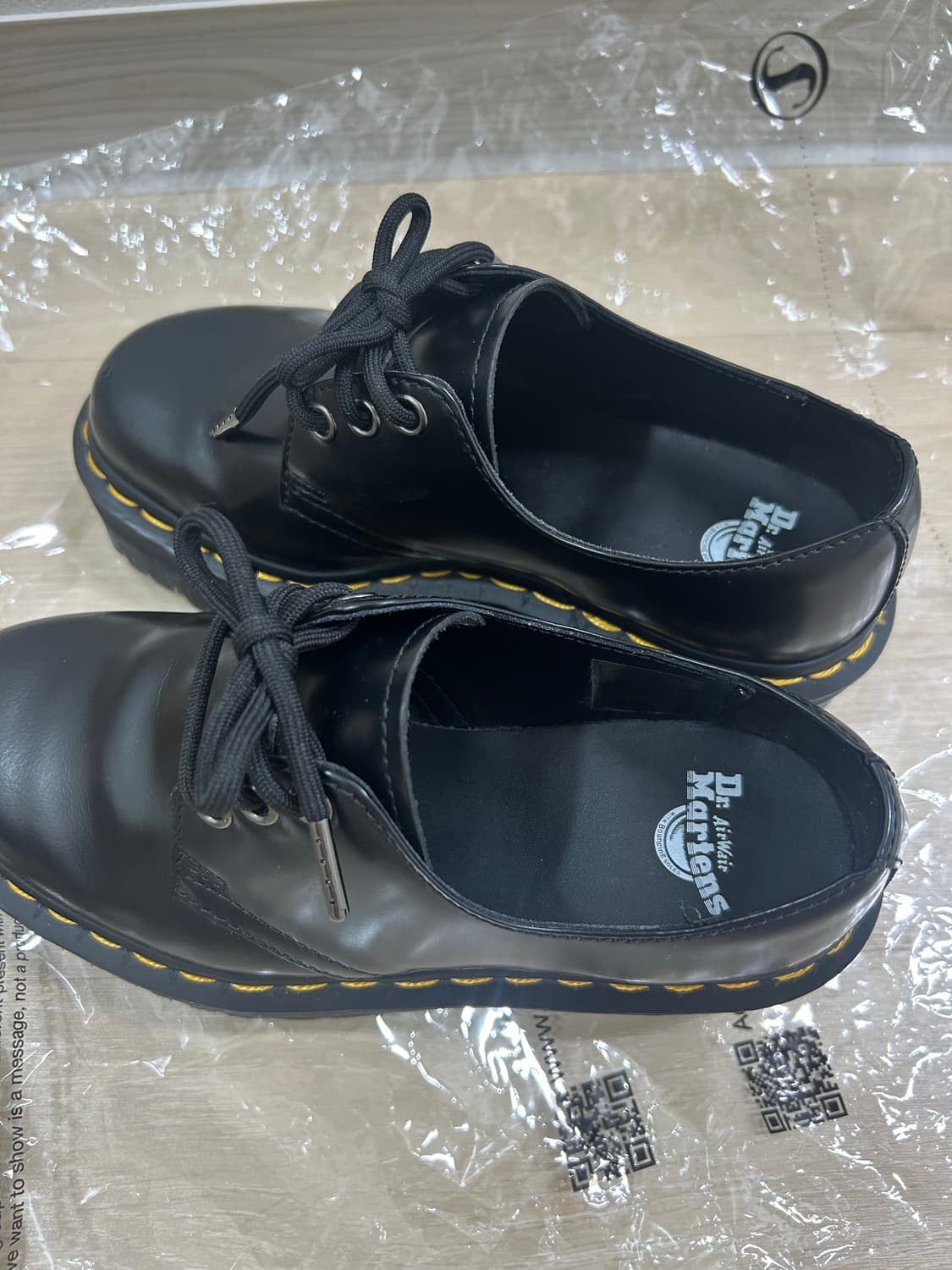 닥터마틴 1461 쿼드 블랙 상품이미지5