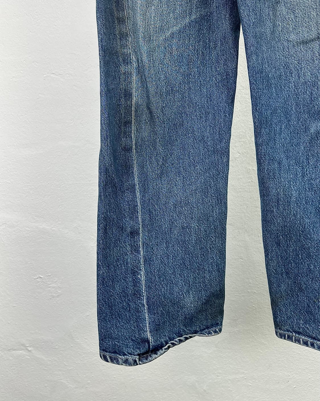 리바이스 엔지니어드 버튼 플라이 연청 데님 팬츠 상품이미지4