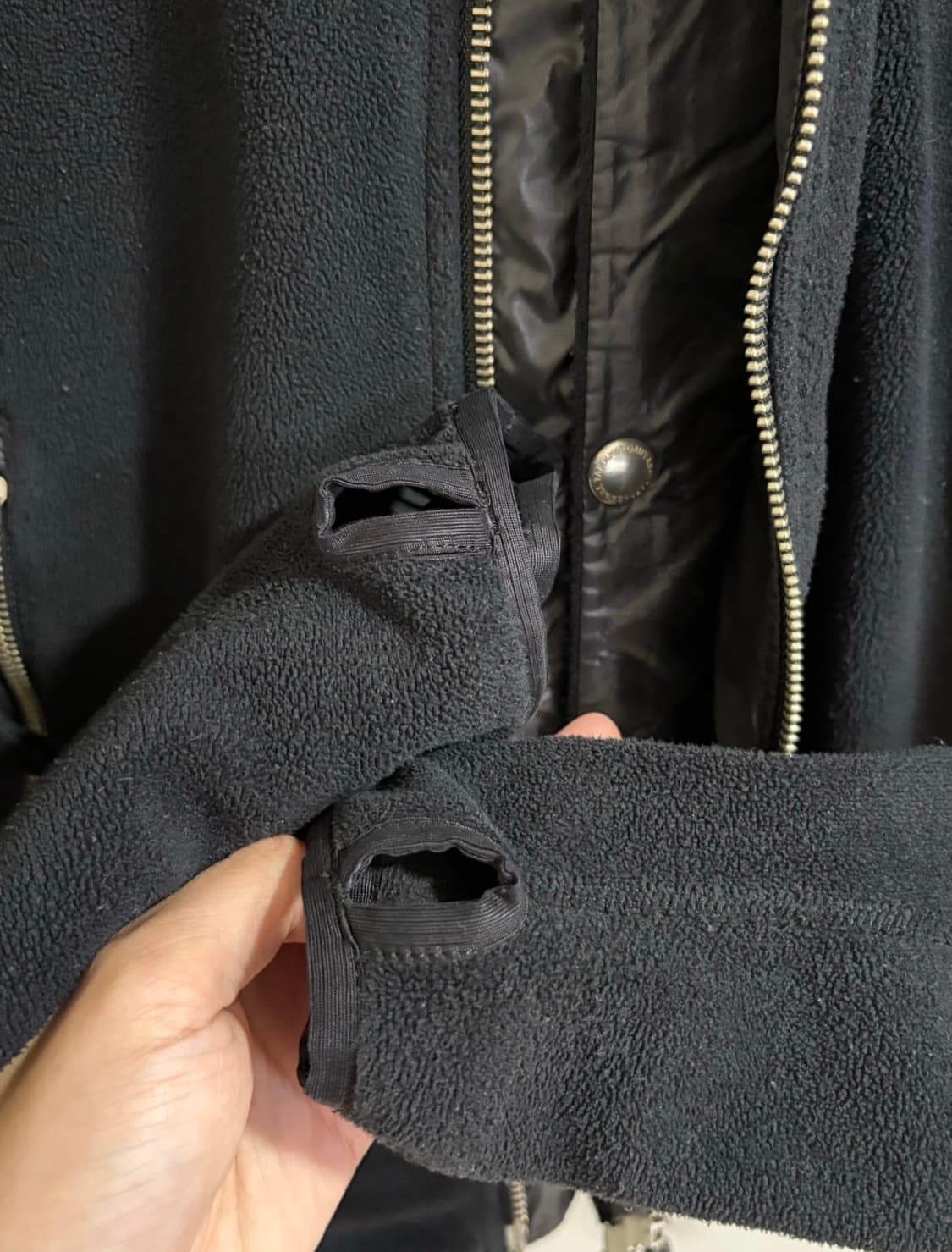 더솔로이스트 레귤레이터 프리마로프트 자켓 상품이미지5