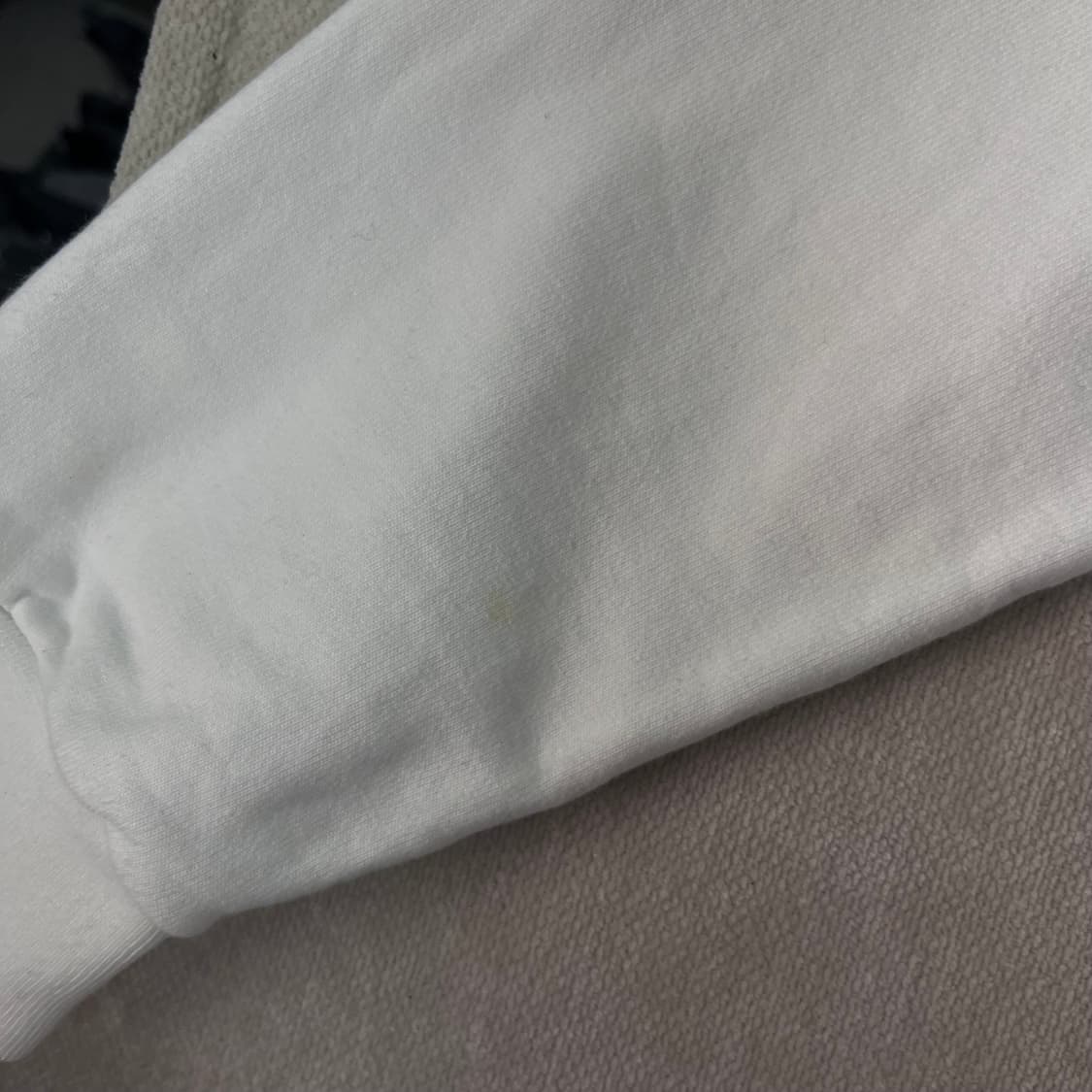 100 아크메드라비 화이트 맨투맨 상품이미지9