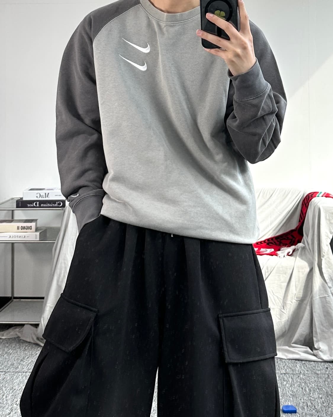 나이키 NSW 더블스우시 파티클 그레이 맨투맨 M 상품이미지3