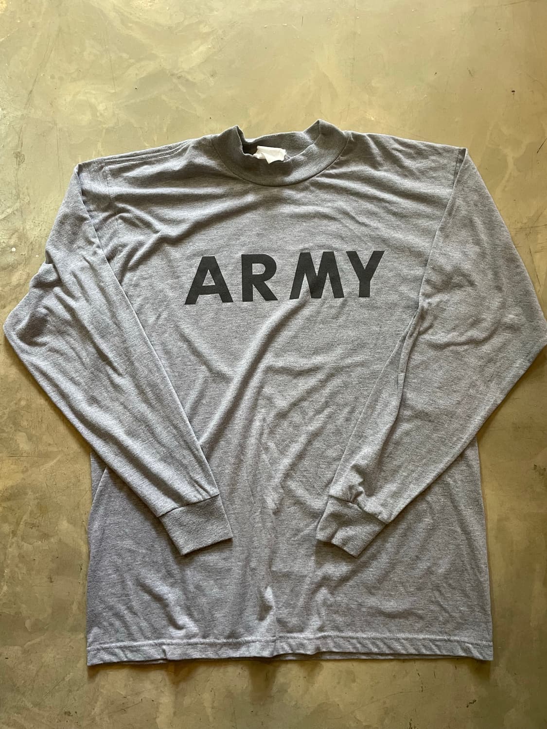 ARMY 그레이 롱 슬리브 L 상품이미지1