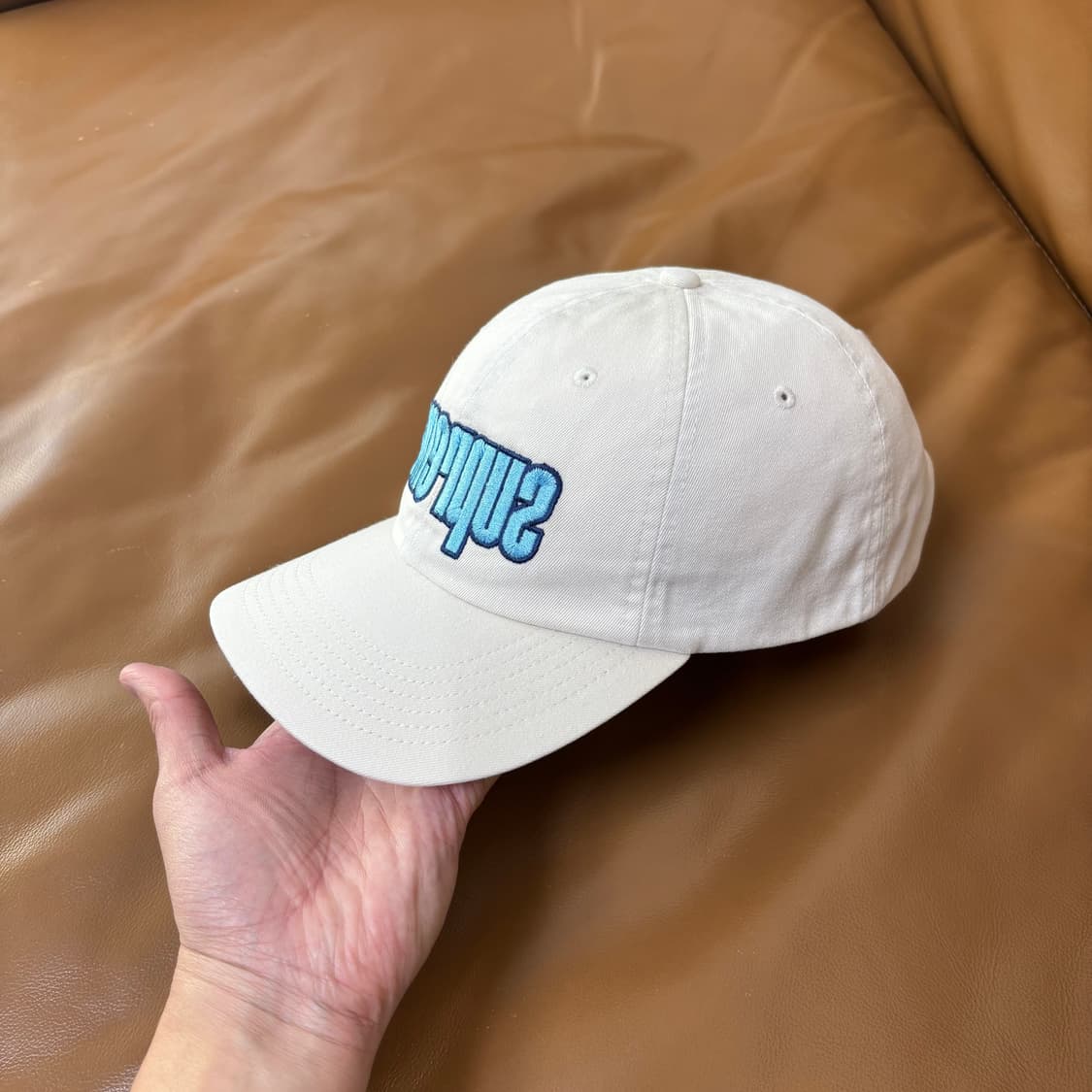 Supreme 슈프림 리버스 로고 화이트 6패널 볼캡 모자 (White) 상품이미지4