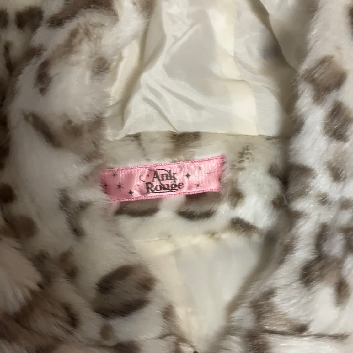 앙크루즈 네코미미 호피 폼폼이 오네갸루 더플코트 상품이미지3