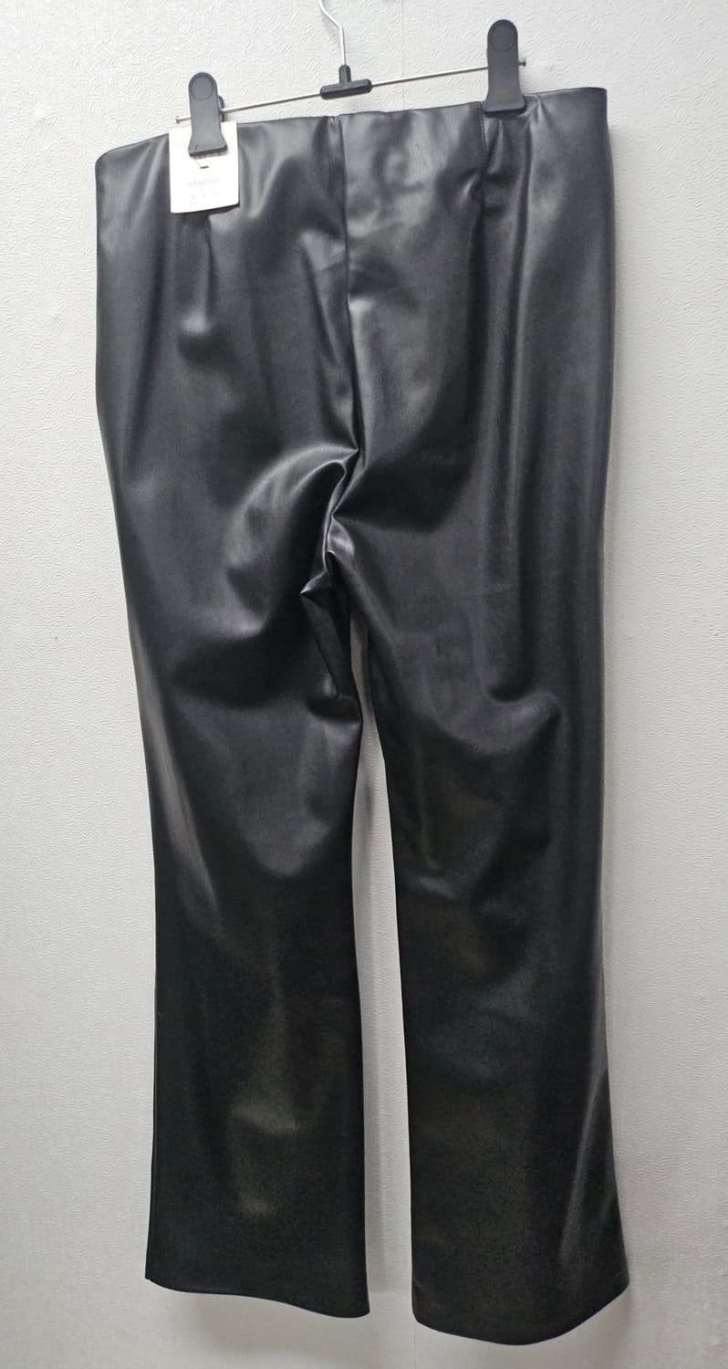 자라 블랙 레더 팬츠  L 사이즈 상품이미지4