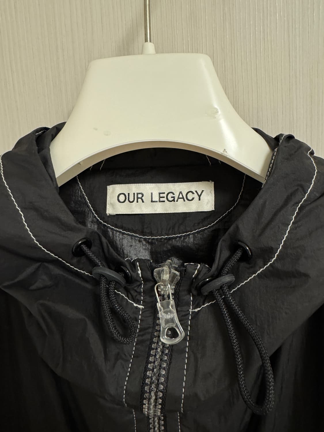 아워레가시 워크샵 윈드브레이커 상품이미지3