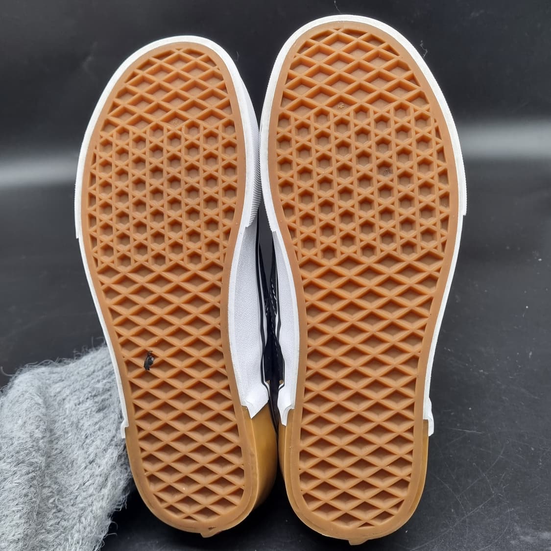 반스 블랙 슬립온 240 상품이미지3