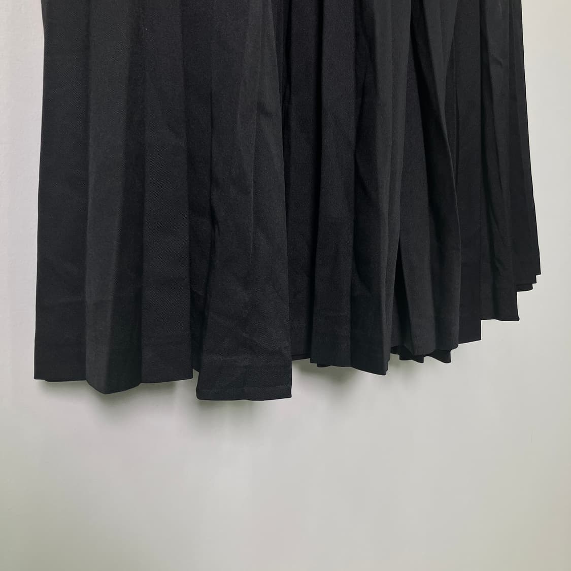 꼼데가르송 블랙 플리츠 스커트 M 상품이미지5