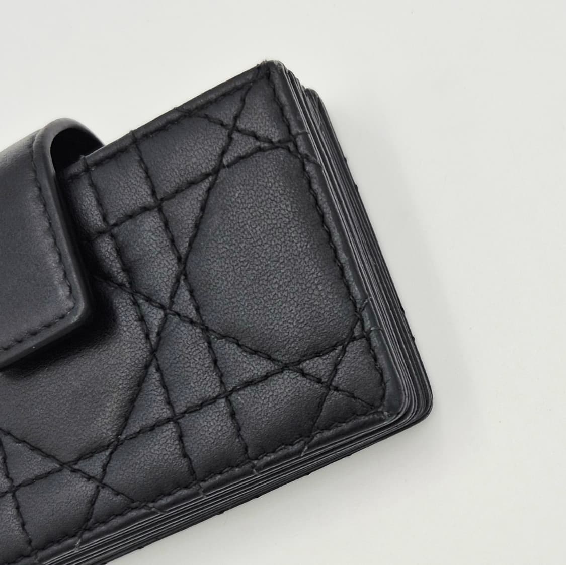 [중고명품셀렉트]크리스찬 디올 까나쥬 아코디언 카드지갑 상품이미지2