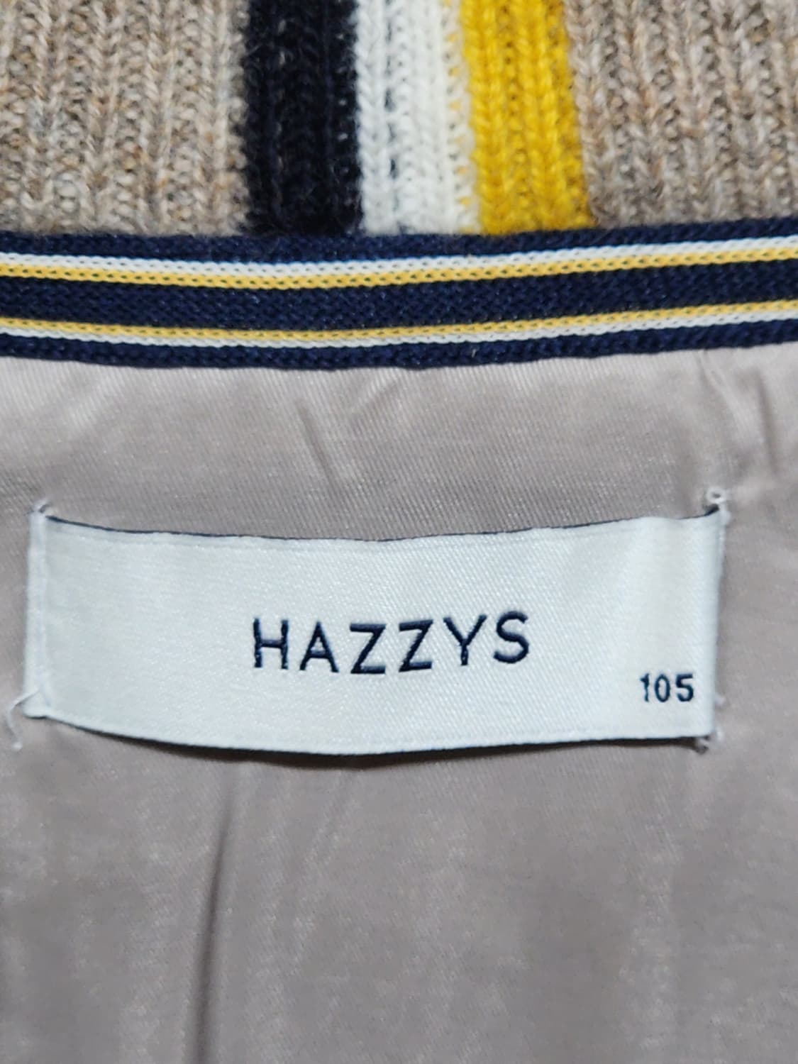 (105) 헤지스 니트집업 배색 울 스웨터 우라 캐주얼  상품이미지3