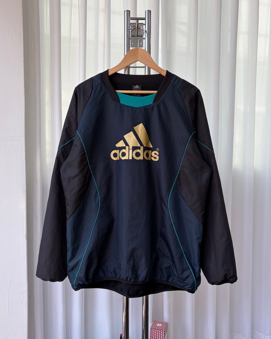 [XL]아디다스 JPN 올드스쿨 검골 기모 웜업 바람막이 상품이미지2
