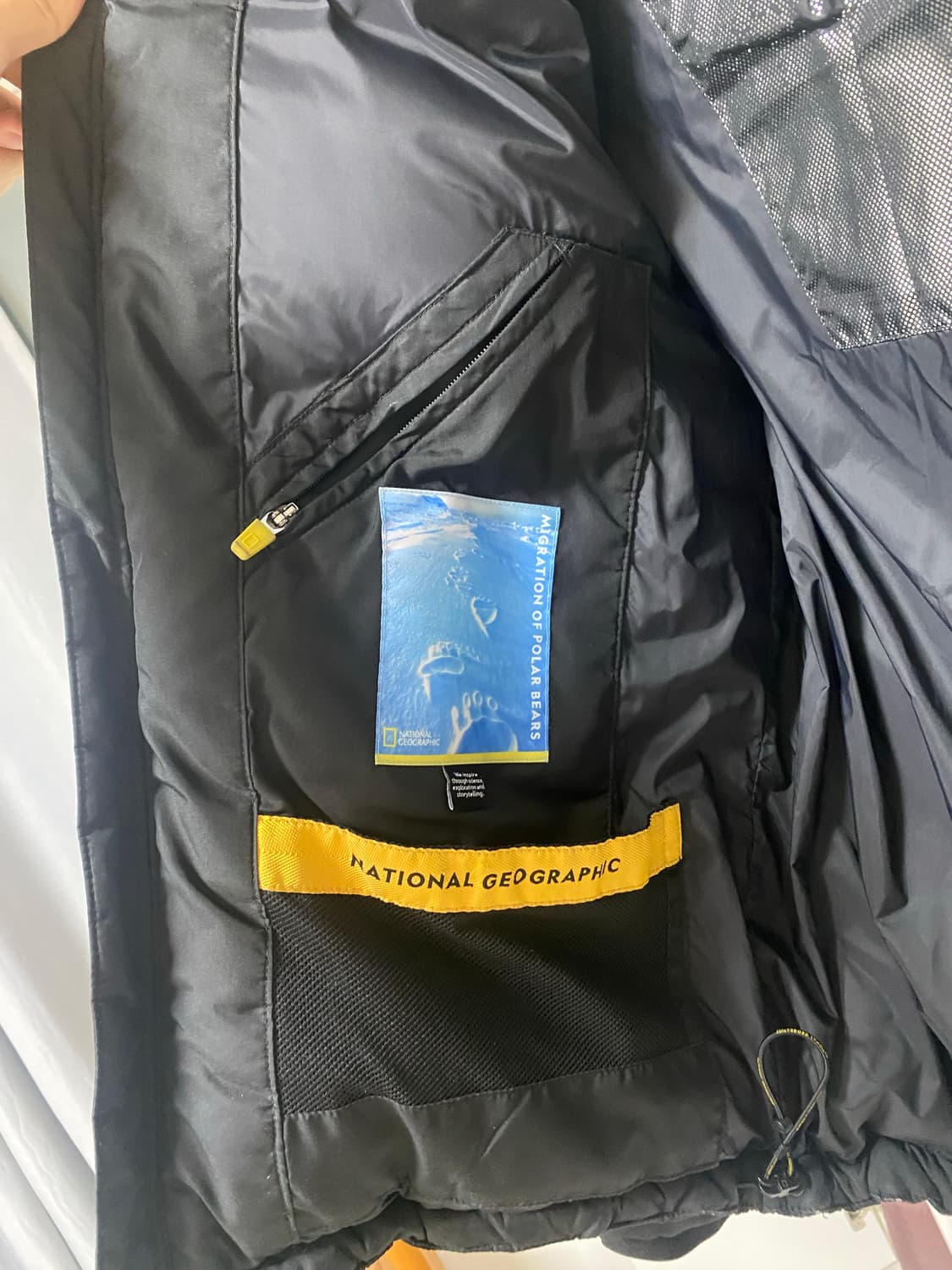 내셔널지오그래픽 블랙 다운 패딩 M 상품이미지6