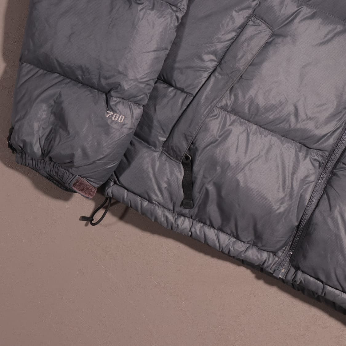 00s 노스페이스 눕시 700 회색 상품이미지3