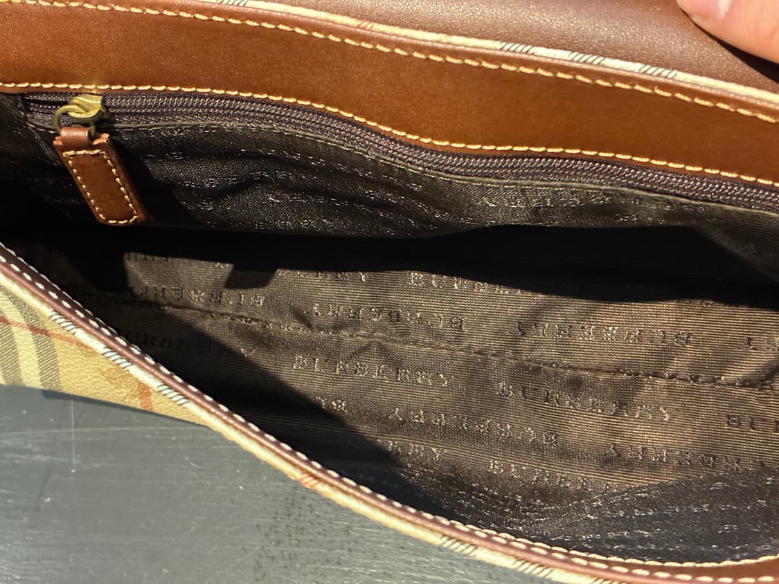 버버리 노바체크 숄더백 상품이미지7
