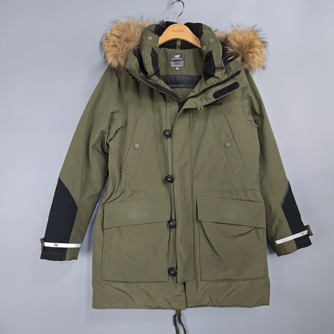 뉴발란스(New Balance) 카메라맨 시티 다운파카 95 상품이미지1