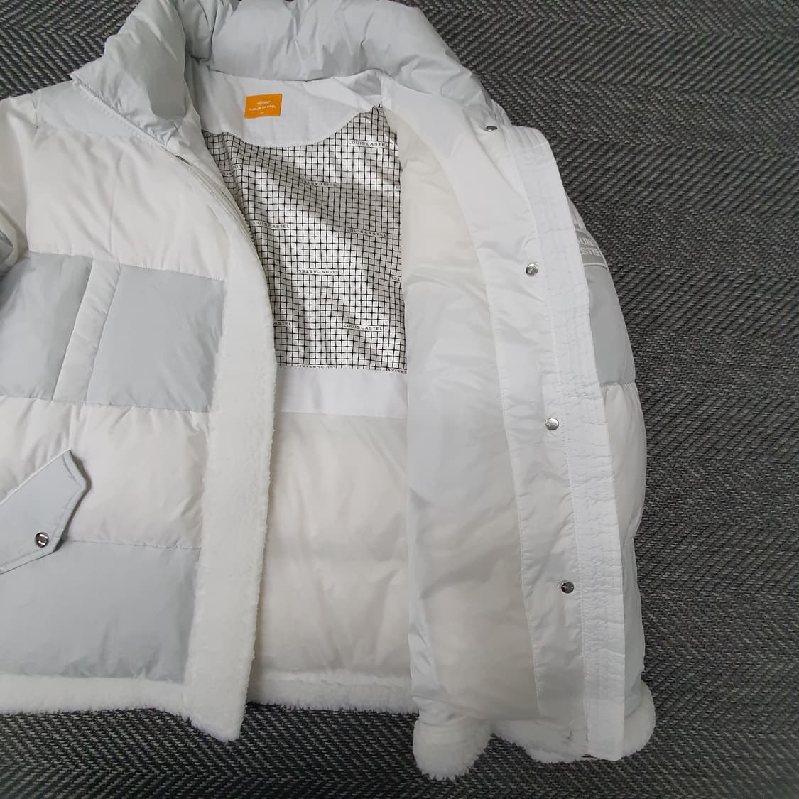 미착용 루이까스텔 오리털 겨울패딩 남자105 상품이미지6
