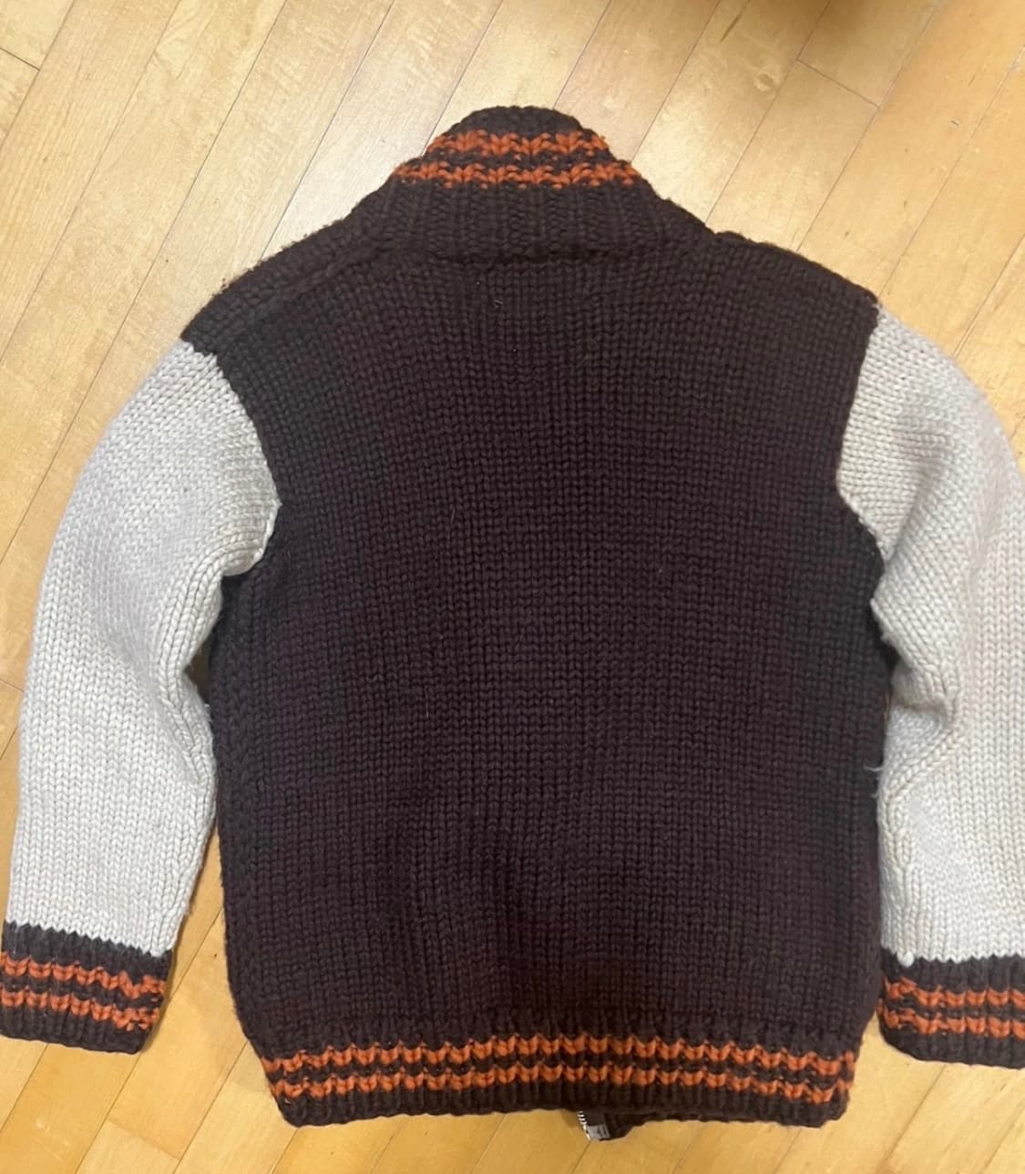 슈프림 09년 캐나다 핸드니트 자켓 L사이즈 상품이미지4