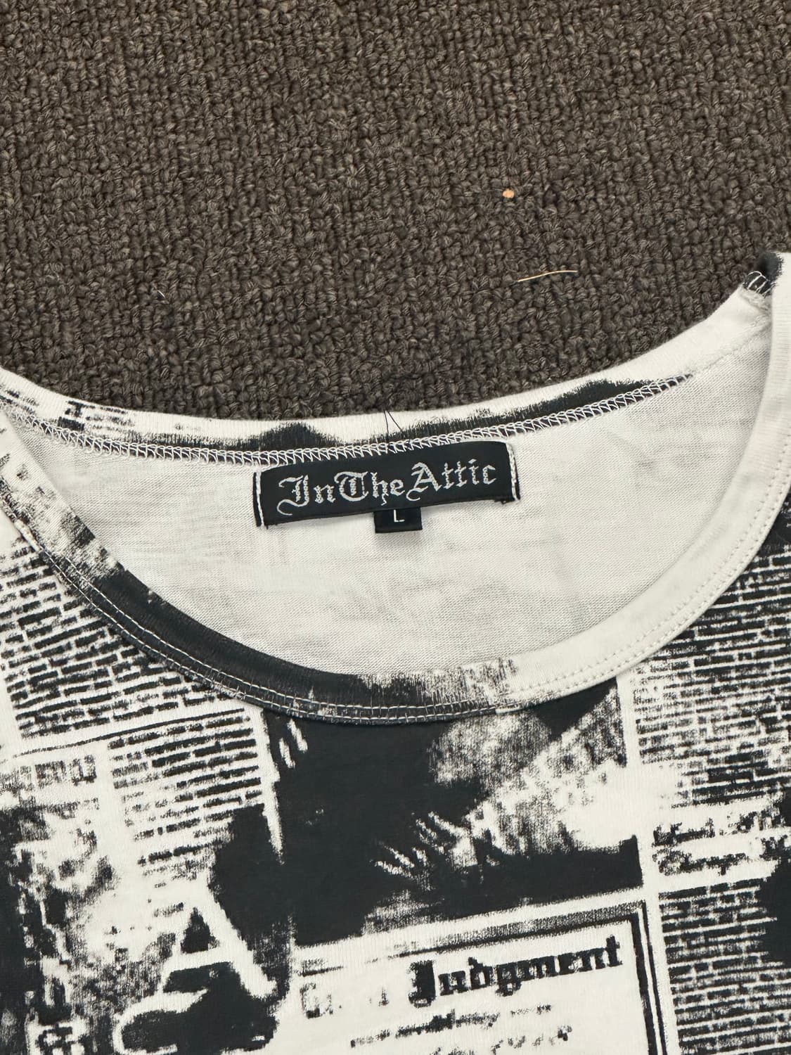 L)In The Attic 빈티지 여성 펑크 프린팅 반팔 티셔츠 상품이미지4