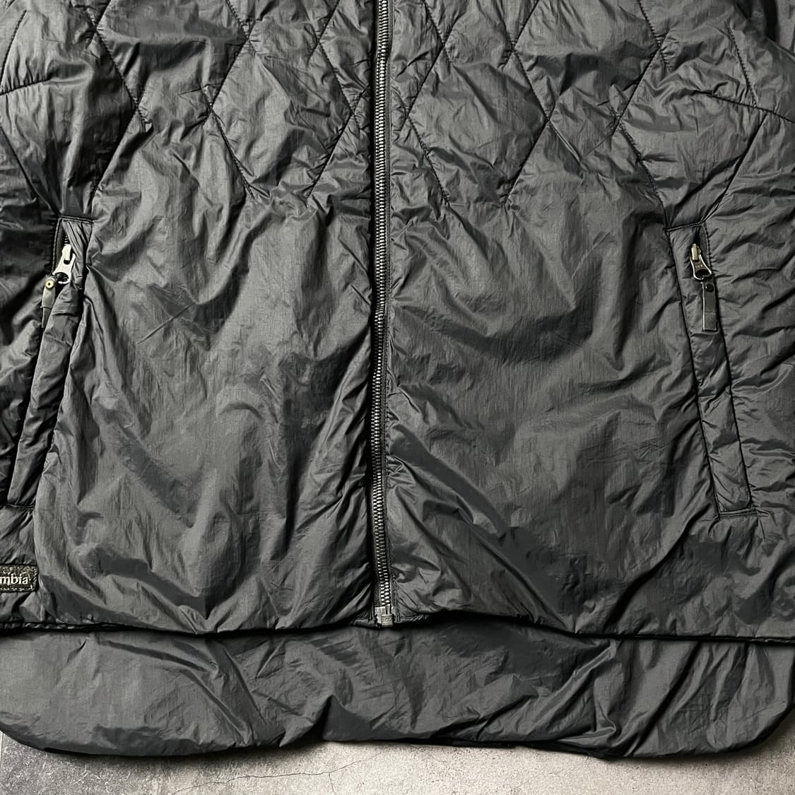 COLUMBIA 컬럼비아 빈티지 블랙 퀄팅 후드 경량패딩 A00580 상품이미지3