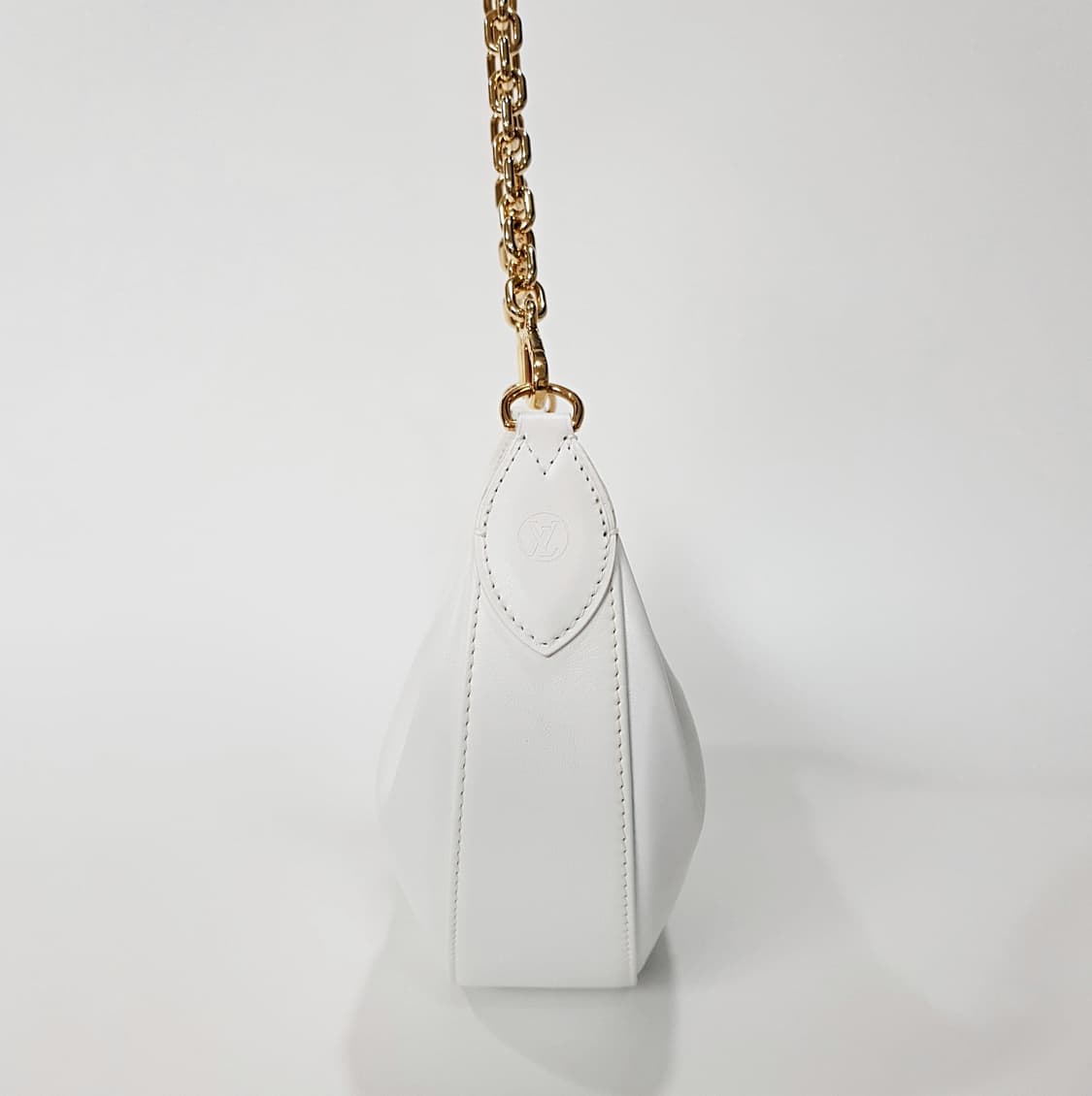 루이비통 오버 더 문 호보백 M59959 상품이미지3